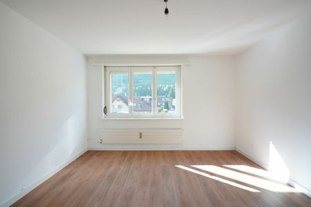 teilsanierte Wohnung mitten in Kreuzlingen! - Photo 3