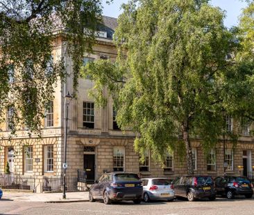 Laura Place - Photo 5