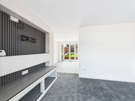 Starthe Bank, Heanor, Derbyshire, DE75 - Photo 2