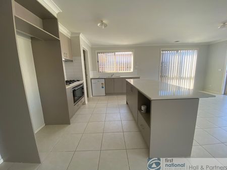 22 Raven Court, Pakenham - Photo 5