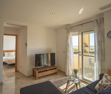 Apartamento de alquiler en Sierra de Los Villares, 91, Gea y Truyols - Photo 1