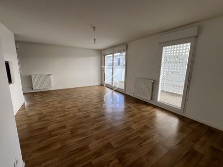 A LOUER : Appartement T3 67m² - 2 chambres - garage - cellier - balcon - Photo 3