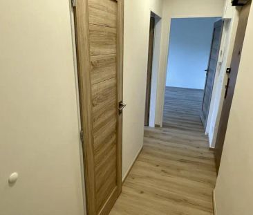 Pronájem kompletně rekonstruovaného bytu, P9 Libeň, ul. Nám. Na Bal... - Photo 6