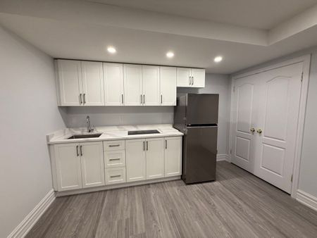 For Lease - 206 Corner Ridge Road Unit# Basement Unit One, Aurora, Ontario - Photo 5