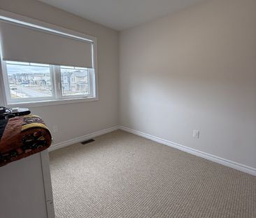 1082 Kijik Crescent - Photo 2
