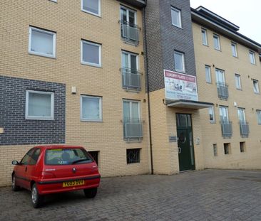 1 Bed Flat, Station Apartments, LS15 - Photo 5