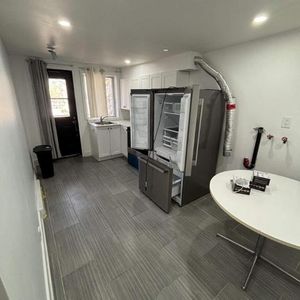2 CH - 1 SDB - Montréal - $1,500 /mo - Photo 2