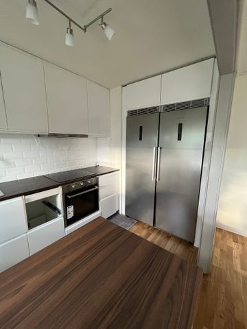 Ardennergatan, Hässelby - Photo 2