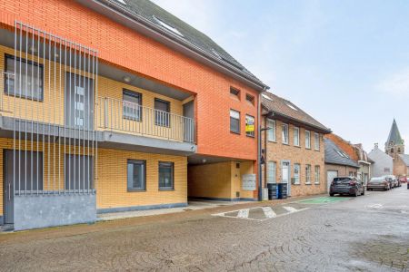 Instapklaar appartement met 1 slaapkamer en private autostaanplaats - Photo 2