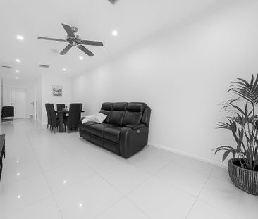 Spacious Family Living - Photo 1