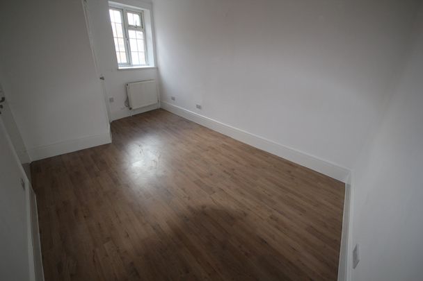 Station Road, Harrow - Photo 1