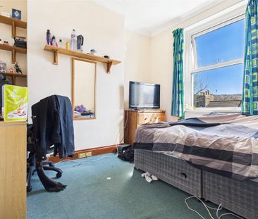 5 bedroom terraced house to rent - Photo 3