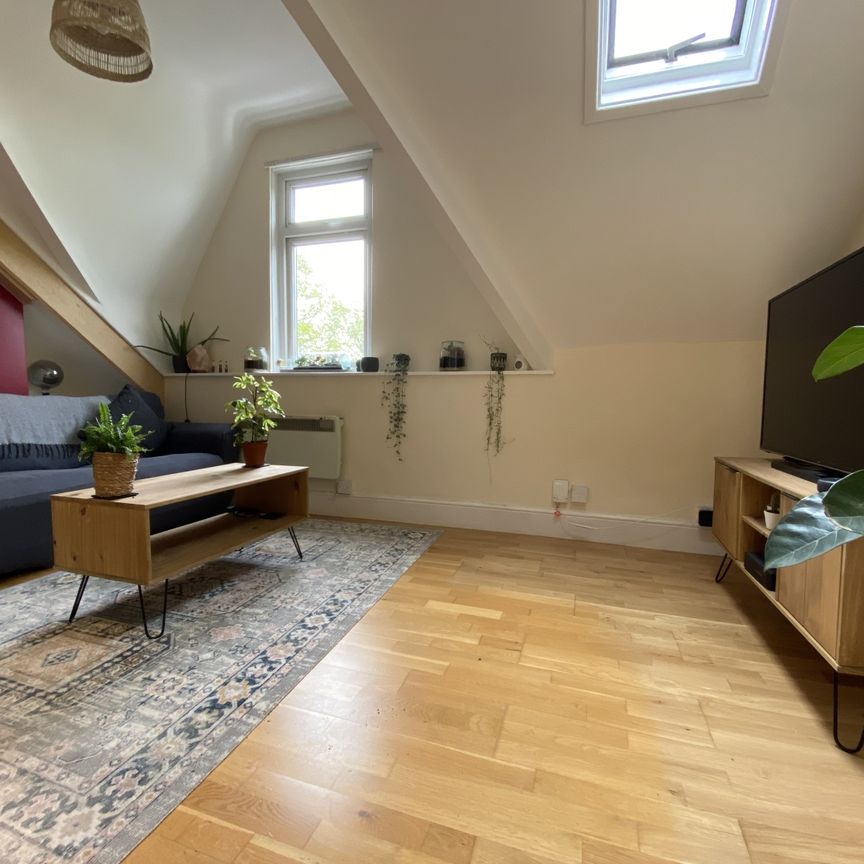 Ferry Road, Grangetown - Photo 1