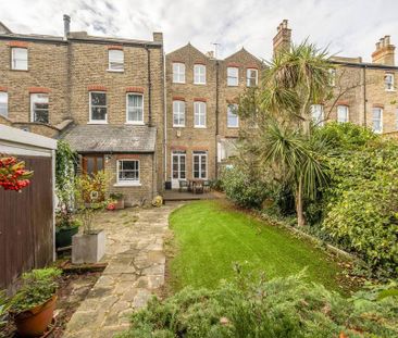 6 bedroom house to rent - Photo 2