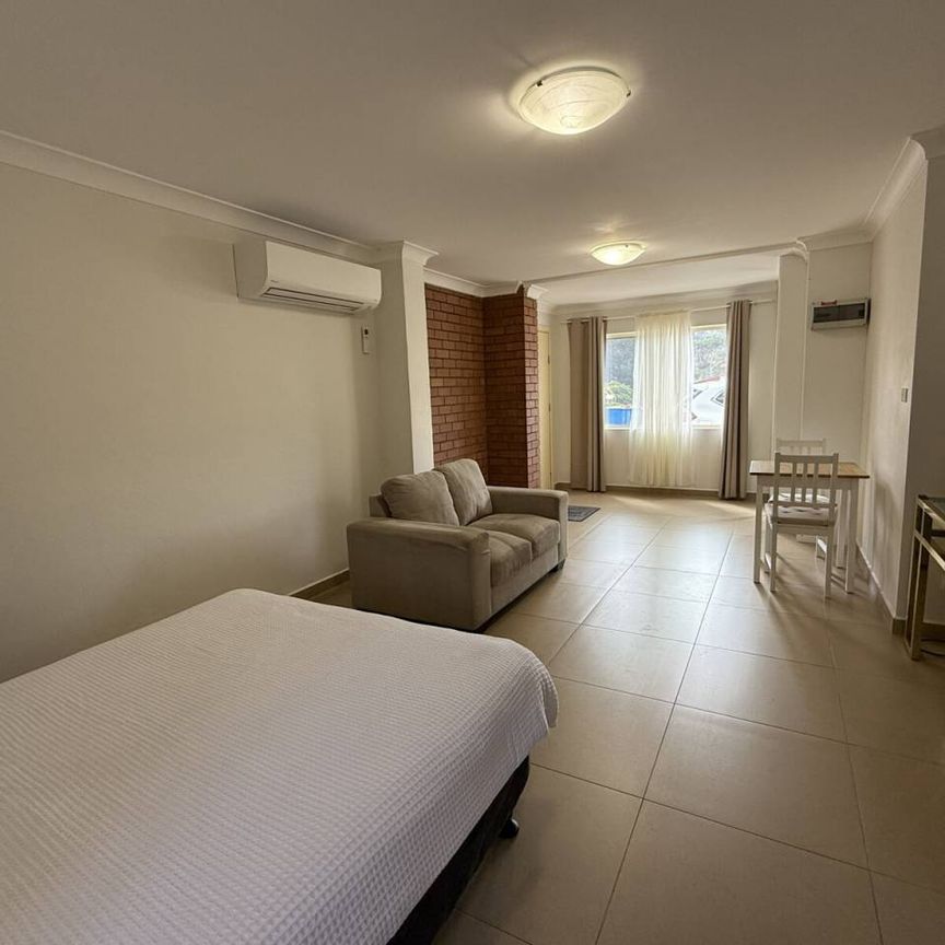 19/237 Sharp Street, Cooma - Photo 1