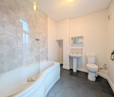 Bradford Road, Shipley - Photo 5