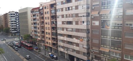 Piso de alquiler en Avenida Cardenal Benlloch, Albors - Photo 5