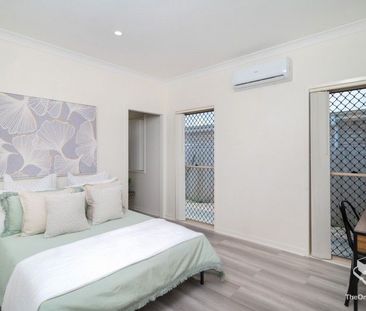 FURNISHED + ALL BILLS + WIFI INCLUDED - Photo 5