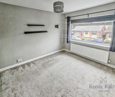 4 bedroom semi-detached house to rent - Photo 5