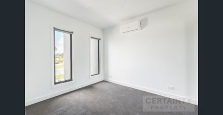 Modern Family Living in the Heart of Donnybrook! - Photo 2