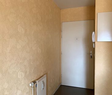 QUETIGNY – STUDIO MEUBLE – 19.23 M² - Photo 3