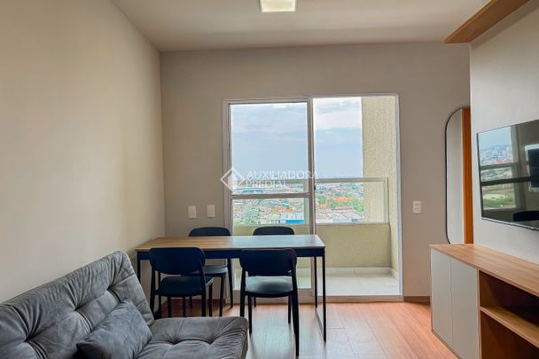 Apartamento com 1 quarto e 45m² para alugar em Humaitá, Porto Alegre. - Foto 1