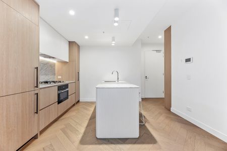 Premium Two-Bedroom Luxury Apartment close to all Amenities - Photo 4
