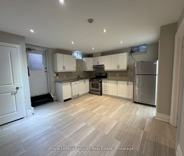 For Lease - 62 Lippincott Street Unit# 4, Toronto, Ontario - Photo 3