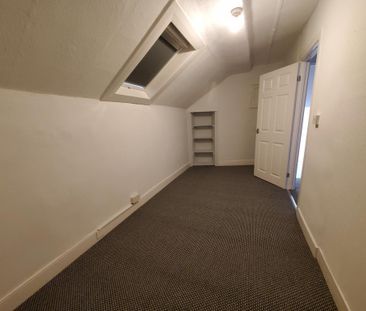 3 bedroom end of terrace house to rent - Photo 6