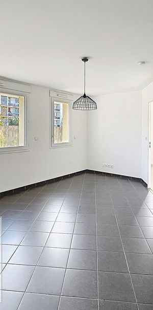 Location Appartement 2 pièces 51m² ROUEN 76100 - Photo 1