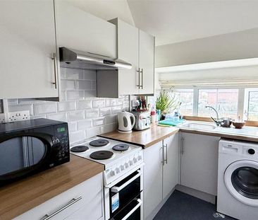 House share to rent - Photo 2