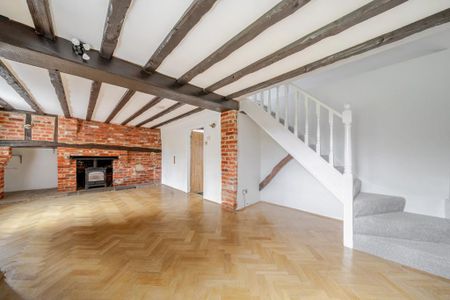 2 bedroom semi-detached house to rent - Photo 3