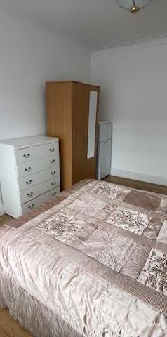 1 bedroom house of multiple occupation to rent - Photo 1