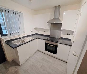 2 bedroom townhouse to rent - Photo 4