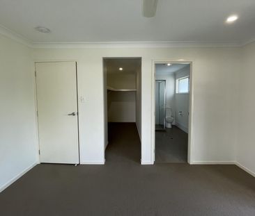 5 Altair Street, Coomera QLD 4209 - House For Rent | Domain - Photo 1