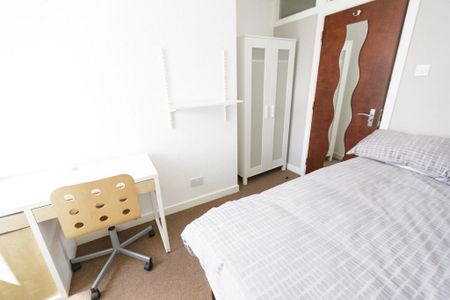 5 bedroom house share to rent - Photo 3