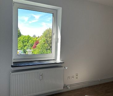 *perfekt für Familien* geräumige 5-Zimmerwohnung mit Balkon - Photo 2