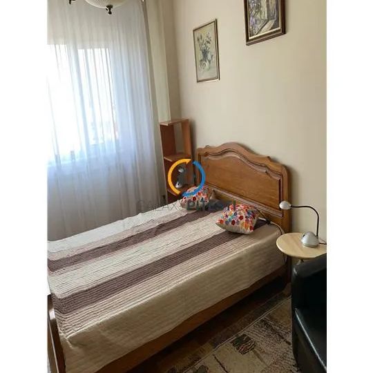 Inchiriere apartament 4 camere Exercitiu - Photo 1