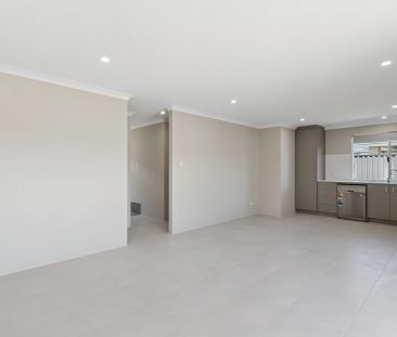 Modern Comfort Meets Convenience - Photo 6