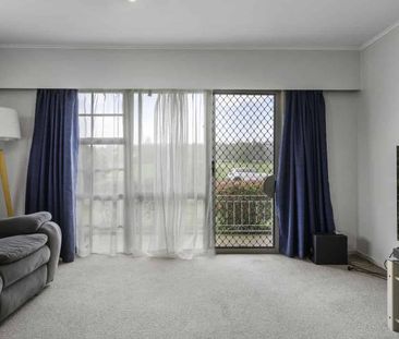 So well located - comfort, space and location - Photo 1