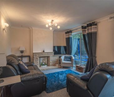 3 bedroom end of terrace house to rent - Photo 1