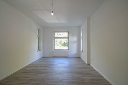 6659 - Sofort Bezugsfrei! Attraktive 4-Zimmer-Wohnung in weißer Altbauvilla im Herzen von Oldenburg! - Photo 4