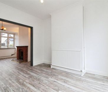 3 bedroom terraced house to rent - Photo 6