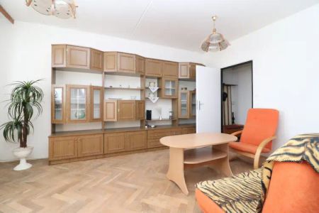 Nabízíme k pronájmu byt 3+1 ve vyhledávané lokalitě Jihlavy, ulice Demlova - Photo 4