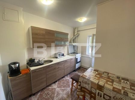 Apartament 2 camere ,45mp, etaj 1, centrala termica, 1 mai - Photo 5