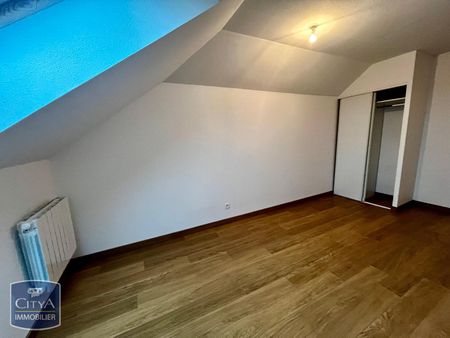 Location Appartement 4 pièces 79m² LISIEUX 14100 - Photo 5