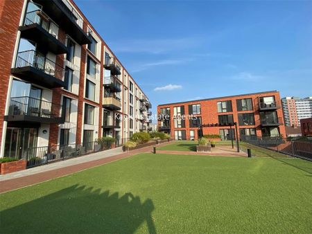 1 bedroom apartment to rent - Photo 5