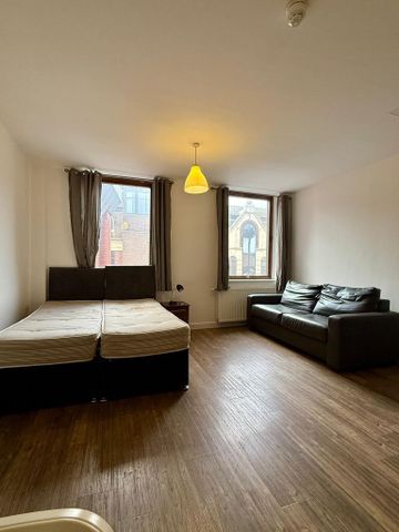 Studio to rent - Photo 3