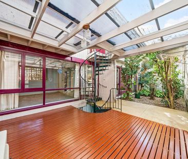 House Size Three Bedroom Unit!, Next To Carlingford Court! - Photo 4