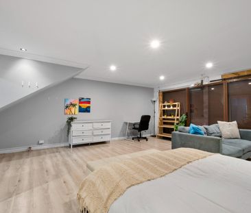 Petersham - Photo 6